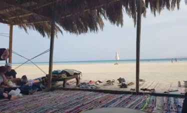 Weiße Sandstrände der Hamata-Inseln