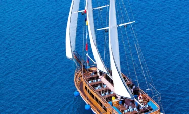 Piraten Segelboot Schnorchel Hurghada auf dem Roten Meer