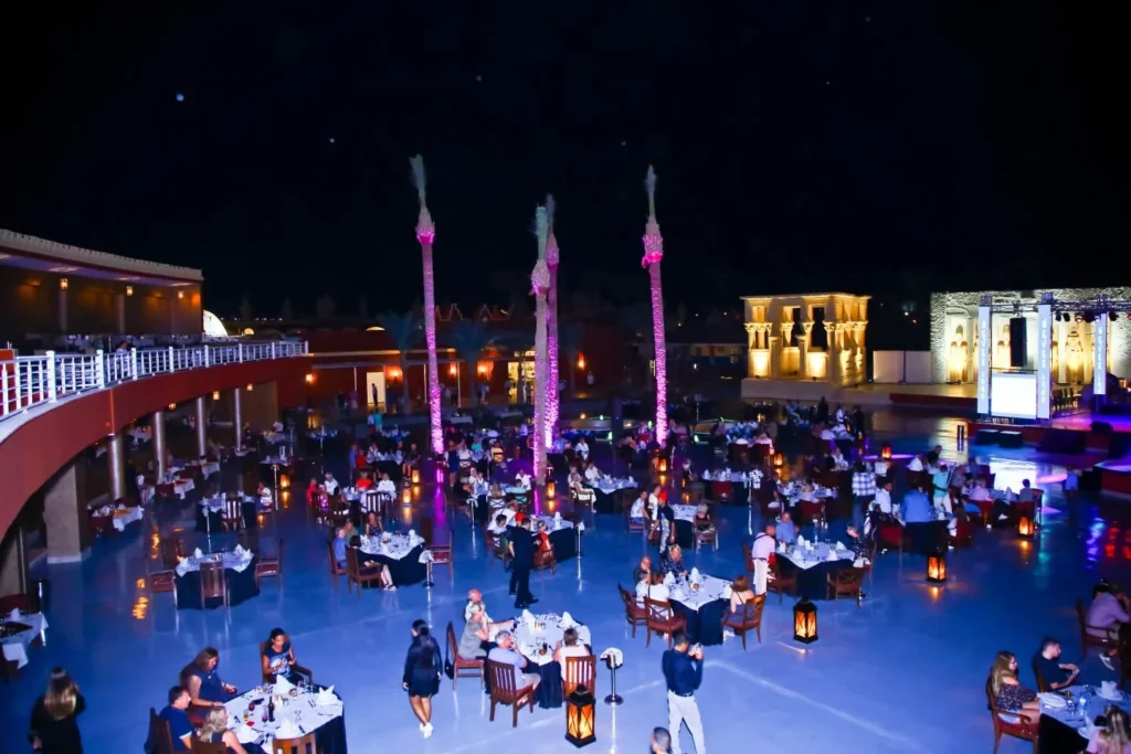 Orientalische Tänze bei der Alf Leila Show Hurghada